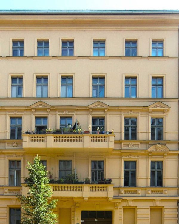 Sanierte Stuckfassade Solmsstraße 32, Berlin-Kreuzberg